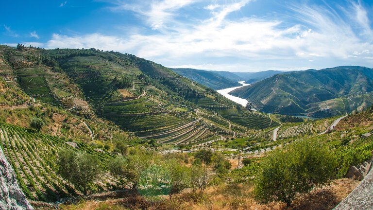Portugal: Walking & Wine - Premium Adventure