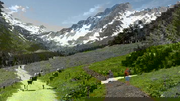 15 Day Tour du Mont Blanc Hotel Trek (Exodus)