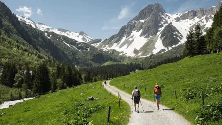 Tour du Mont Blanc Hotel Trek