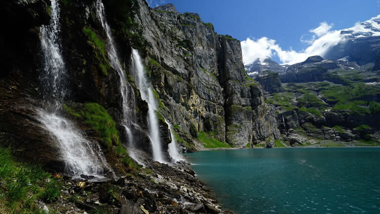 Classic Swiss Alps Walk