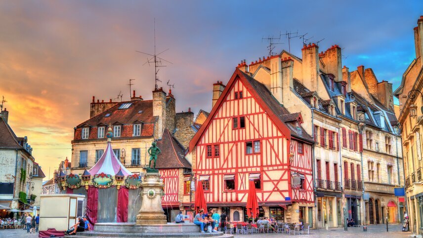 Burgundy Walking: From Dijon to Meursault
