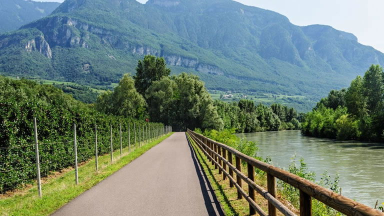 Pathways through the Dolomites