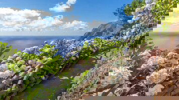 14 Day Walking in the Azores (Explore)