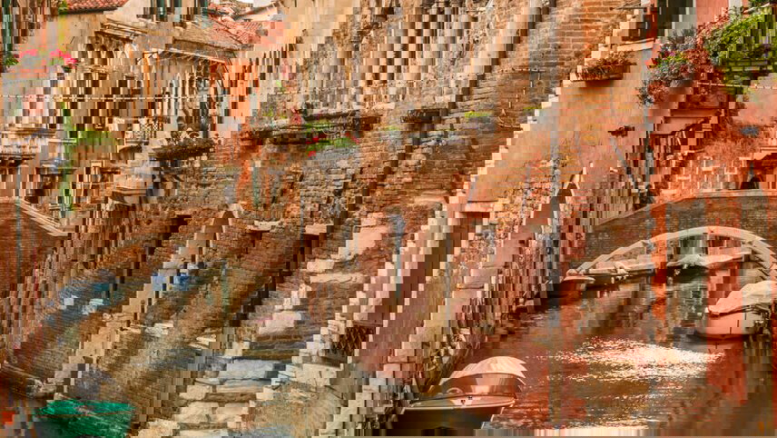 Cycle Dolomites, Lake Garda & Verona