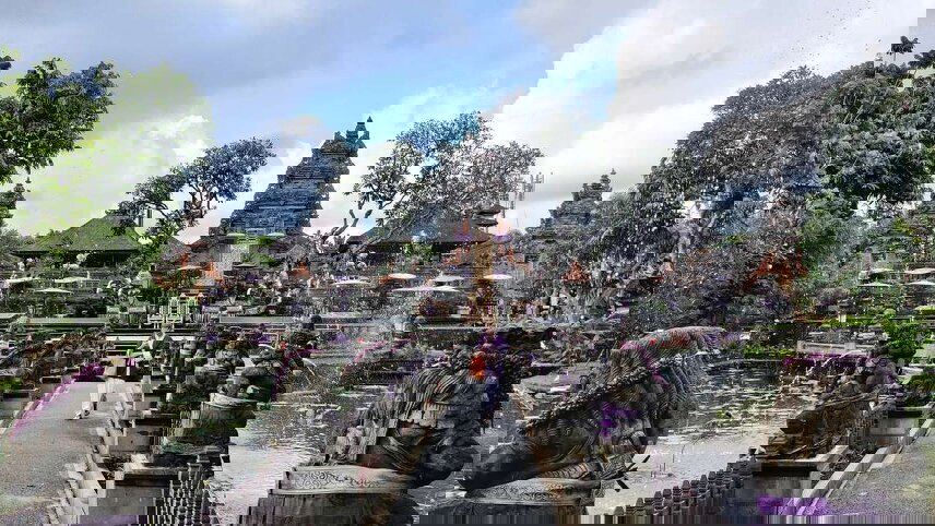 Discover Bali, Flores & Komodo Islands