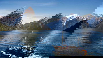 19 Day New Zealand Explorer (Explore)