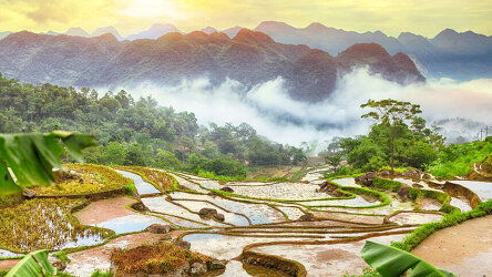 21 Day Walking in Vietnam & Cambodia Highlights (Explore)