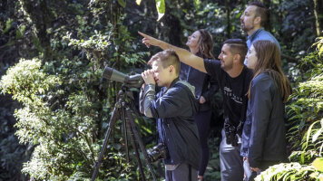 9 Day Costa Rica Family Journey: From Rainforest to Coast (G Adventures)