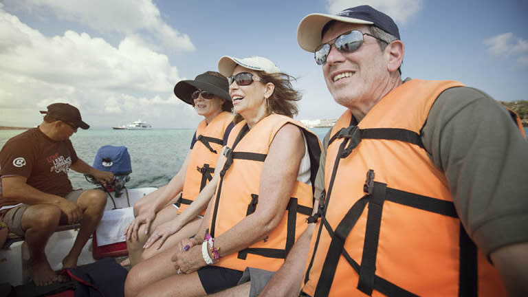 Galápagos Express Adventure: Wilderness & Wildlife