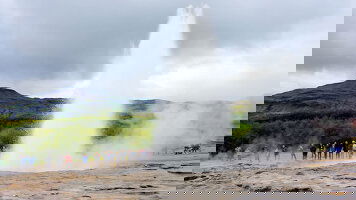 9 Day Journeys: Explore Iceland (G Adventures)