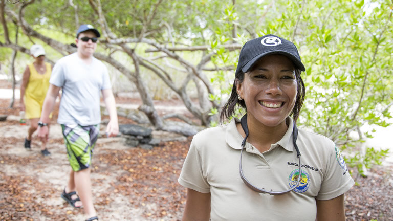 Galápagos Island Hopping Land-Only