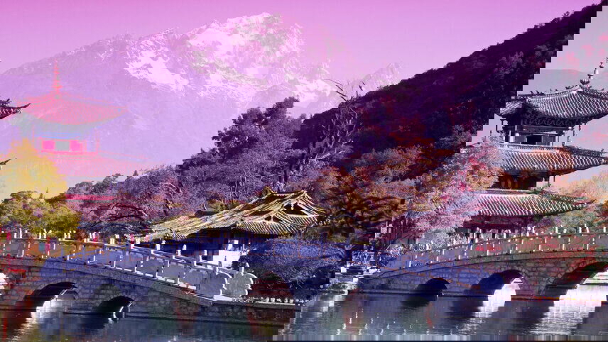 China & Vietnam: Chengdu to Hanoi