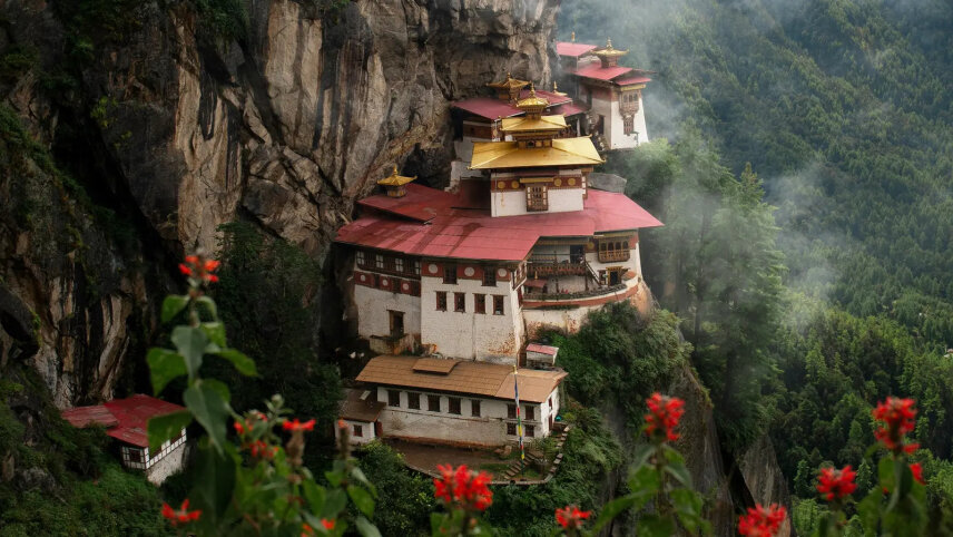 Signature: Bhutan & the High Himalayan Valleys