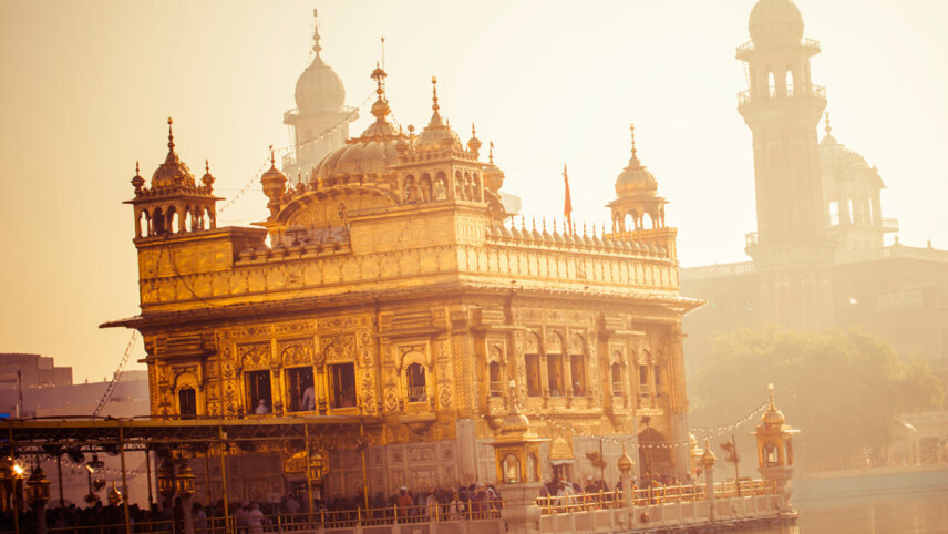 India Discovery: Golden Triangle & Himalayan Highlights