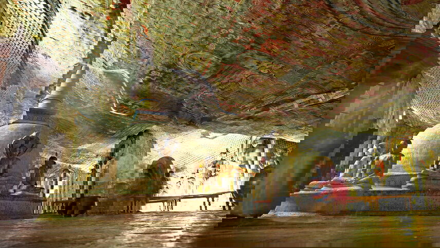 India to Sri Lanka: Spice Gardens & Goa's Beaches