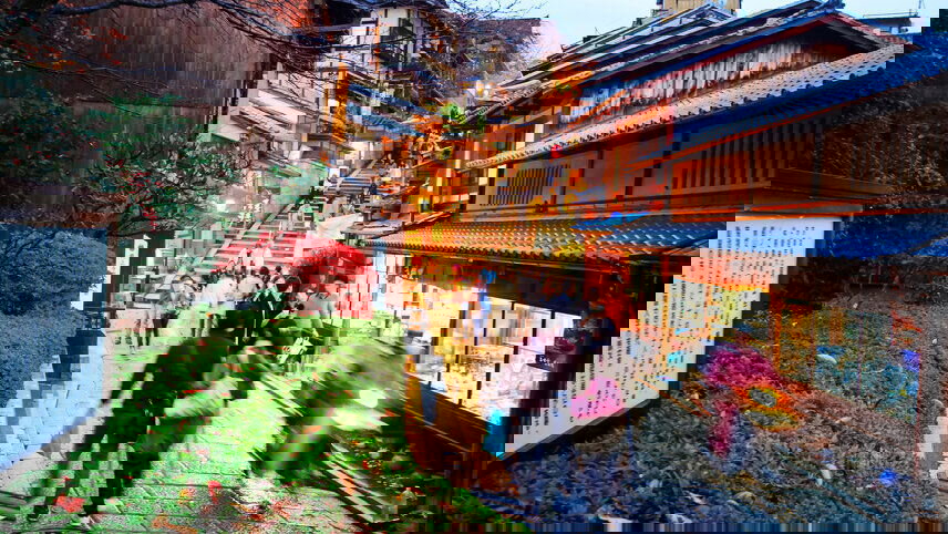 Active Japan: Kyoto & Okinawa Island Hopping