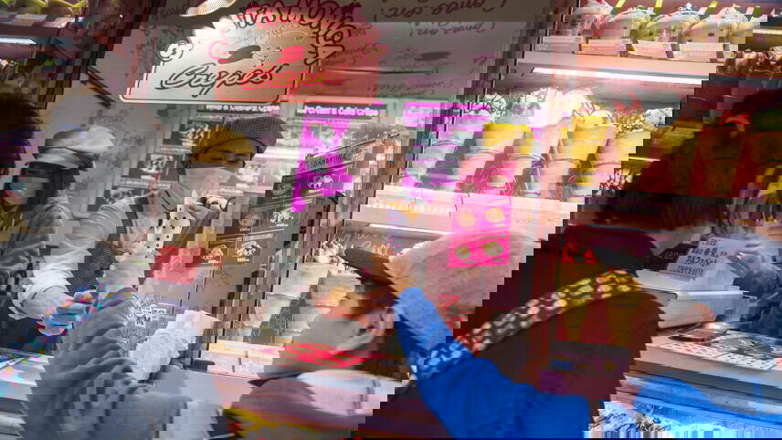 Active Japan: Hokkaido Highlights & Okinawa Island Hopping