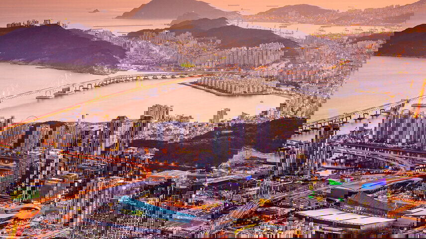 Uncover Korea: K Pop & Hanok Villages