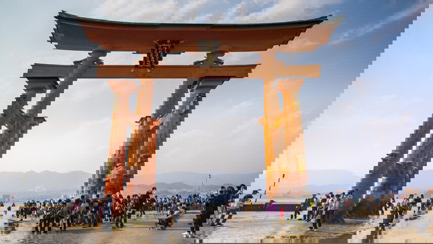 Seoul to Osaka: Beaches & Big Cities