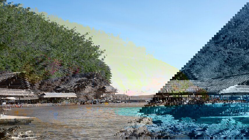 Southeast Asia: Northern Hilltribe Trekking & Beach Vibes