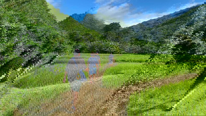 Thailand to Laos: Kanchanaburi, Chiang Rai & Laos Countryside