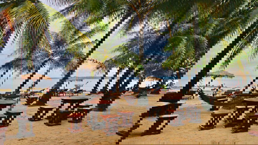 Cambodia: Ancient Ruins & Boat Rides