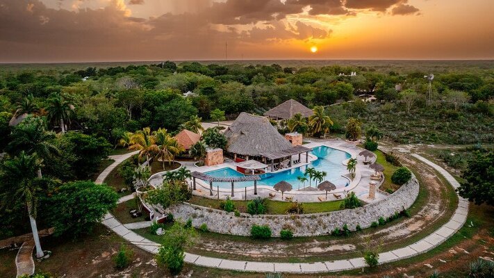 8 Day Mexico's Yucatán Peninsula: Mayan Ruins & Cenotes with G Adventures