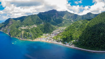 8 Day Dominica: Waterfalls, Volcanic Peaks & Kalinago Culture (G Adventures)