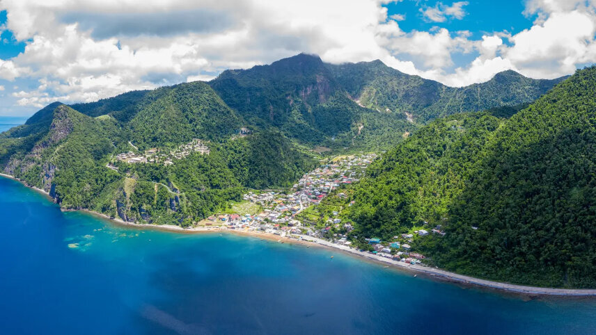 Dominica: Waterfalls, Volcanic Peaks & Kalinago Culture