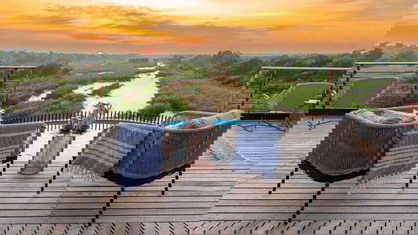 Signature: South Africa from Cape Town to Kruger