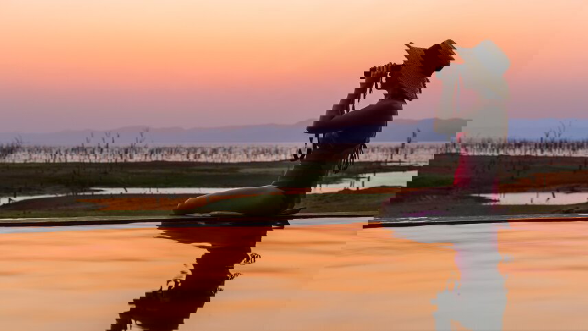 Zimbabwe & Botswana: Chobe, Hwange & Lake Kariba