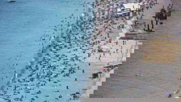 22 Day Paris to the Mediterranean: Coasts & Cafés (G Adventures)