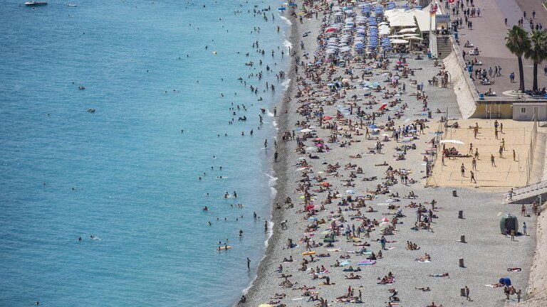 Paris to the Mediterranean: Coasts & Cafés