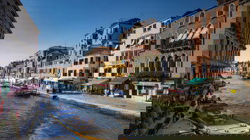 23 Day Total Europe: Berlin, Prague & the Tastes of Italy (G Adventures)