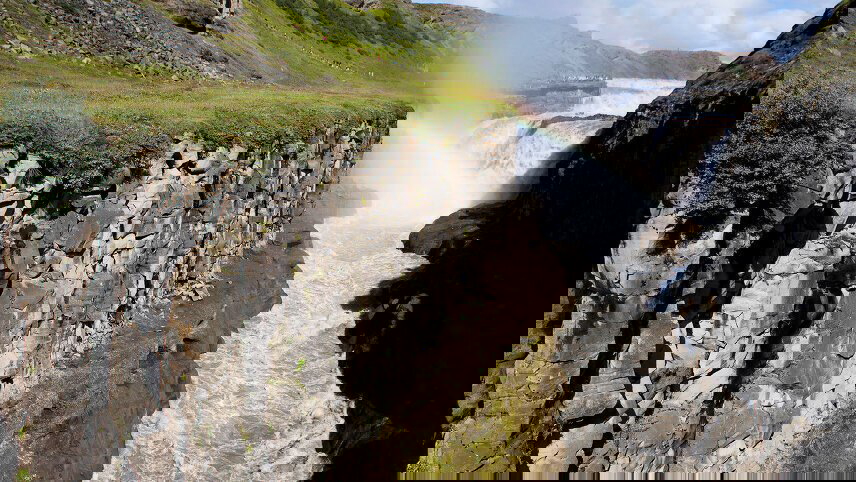 Iceland: Waterfalls, Hot Springs & Hiking Volcanic Landscapes