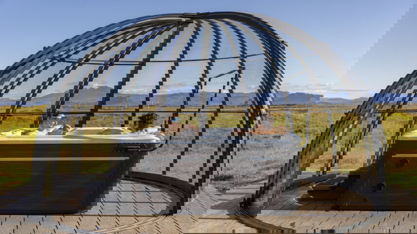 Iceland: Waterfalls, Hot Springs & Hiking Volcanic Landscapes