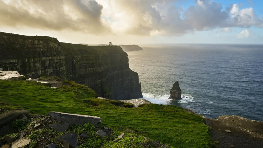 Signature: Ireland's Dublin, Killarney & the Cliffs of Moher
