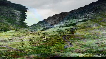 9 Day Ireland Family Journey: Castles, Folklore & Gaelic Traditions (G Adventures)