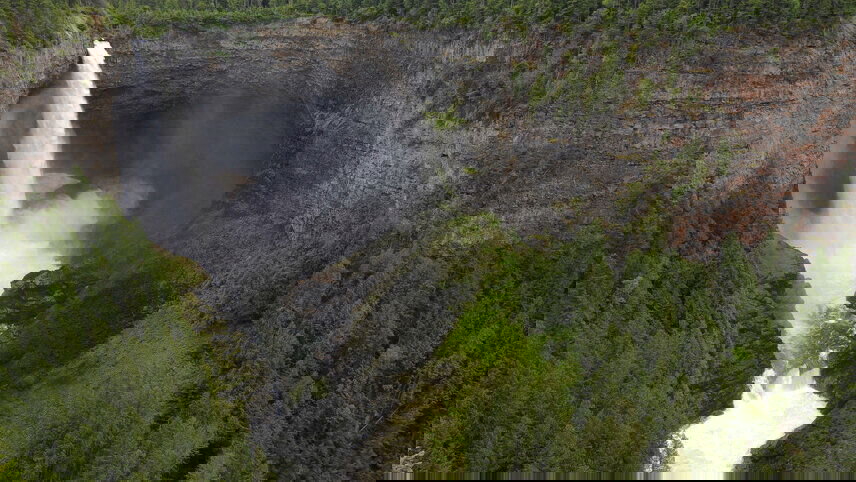 Canadian Rockies: National Parks Eastbound