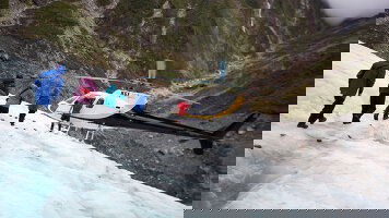 38 Day Australia & New Zealand: A Month Down Under (G Adventures)