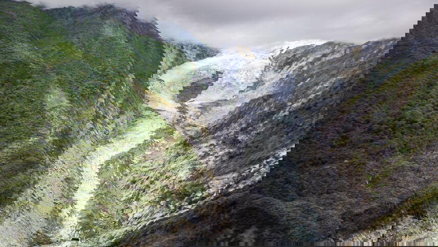 Journeys: Iconic Australia and New Zealand