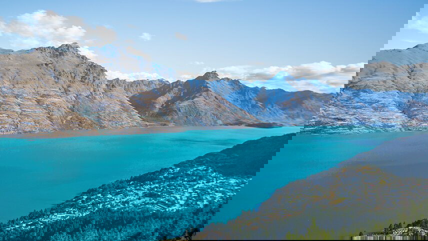 New Zealand: South Island Encompassed