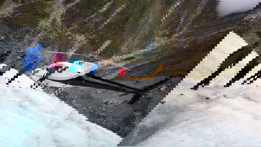 Australia and New Zealand: Surfing & National Parks