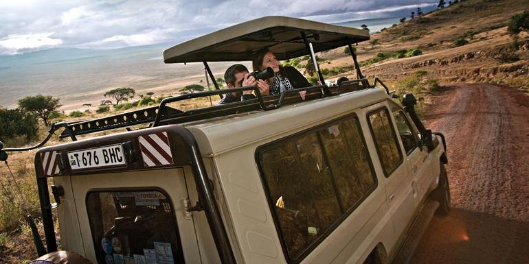 Serengeti & Ngorongoro Crater Safari