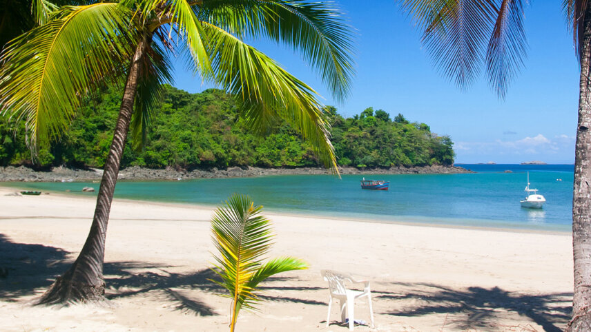 Independent Panama with the Pacific Coast