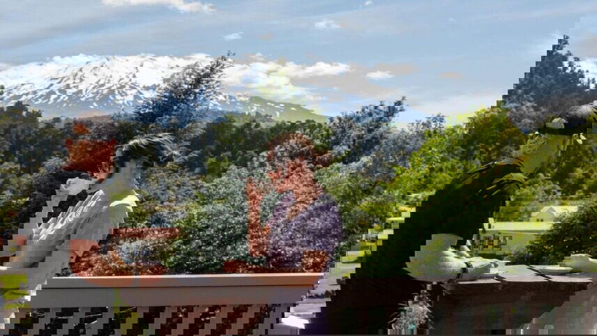 Cities, Seas & Culinary Indulgence