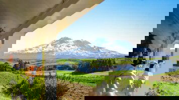 8 Day Inspiring North Island Tour (Great Journeys New Zealand)