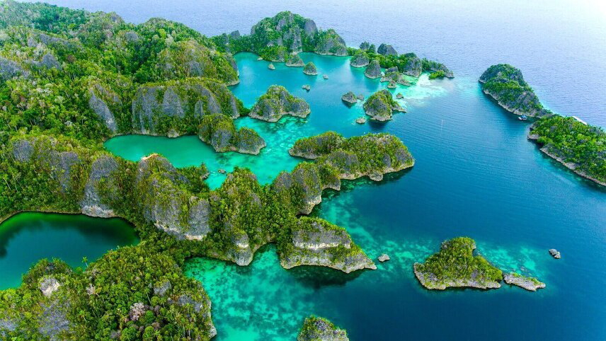 Indonesian Explorer: Bali, Raja Ampat & Papua New Guinea