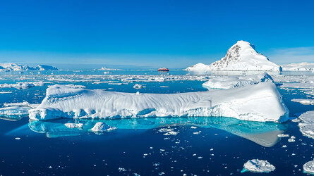 16 Day Antarctica & Falkland Expedition (HX Expeditions)