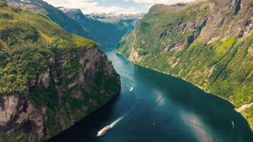 7 Day The Coastal Express (North) (Hurtigruten)
